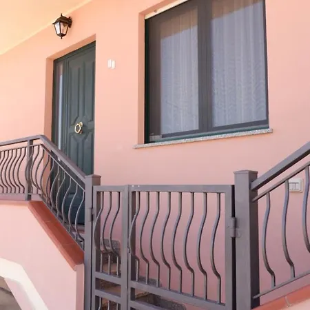 Casa Daca Nyaraló Marrùbiu