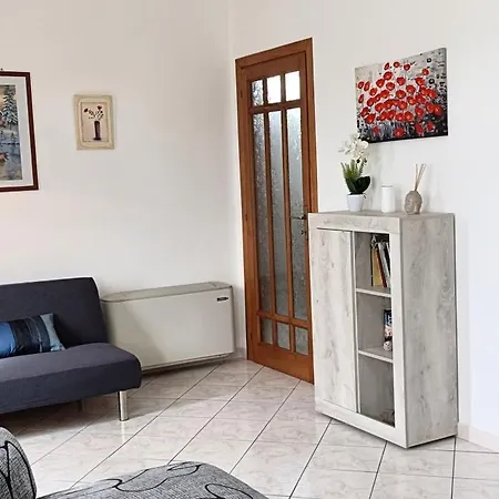 Casa Daca Nyaraló *